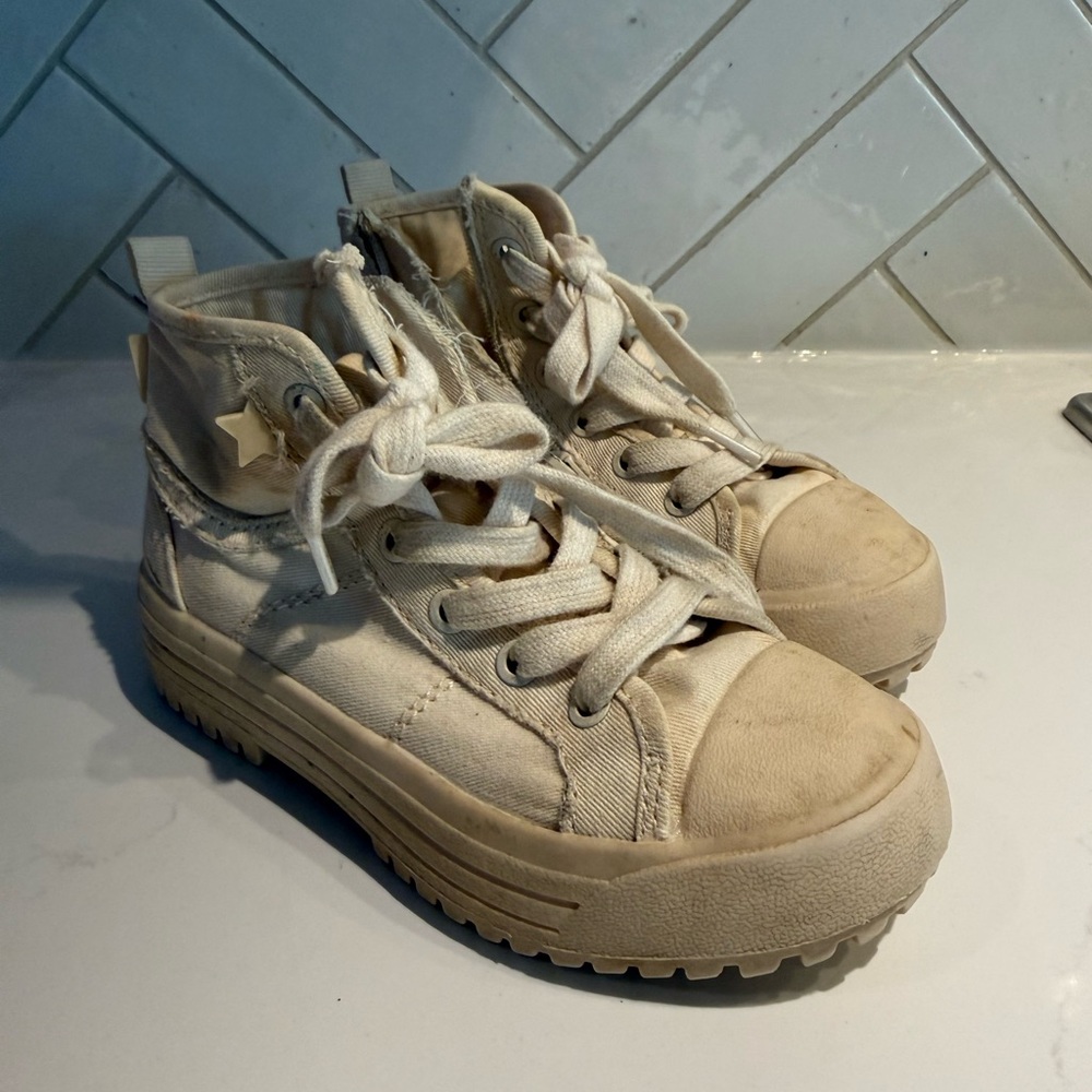 Zara cream zip up boots
